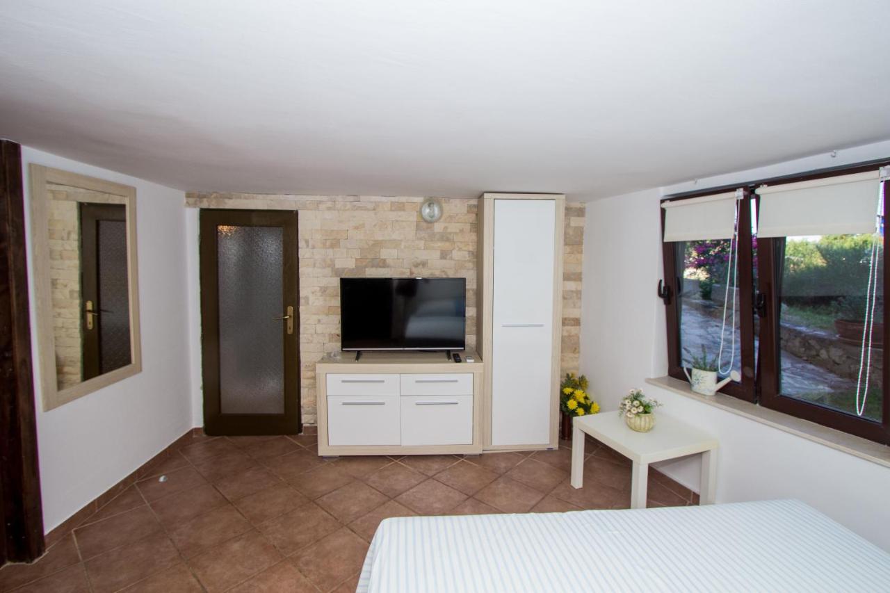 Apartmani Alic Шибеник Экстерьер фото