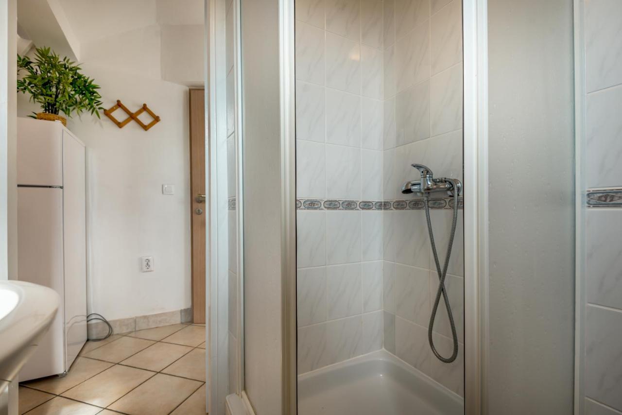 Apartmani Alic Шибеник Экстерьер фото